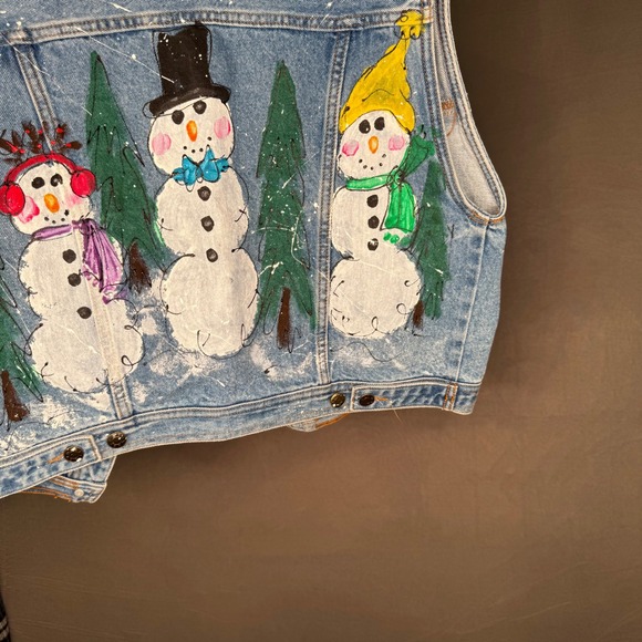 Hand Painted Christmas Denim Vest Snowmen Winter Scene Light Wash Unisex L - Picture 4 of 5